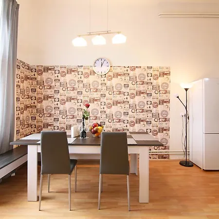 Spacious Ujezd Appartement
